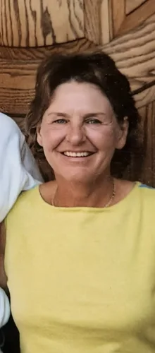 Rebecca Papaik